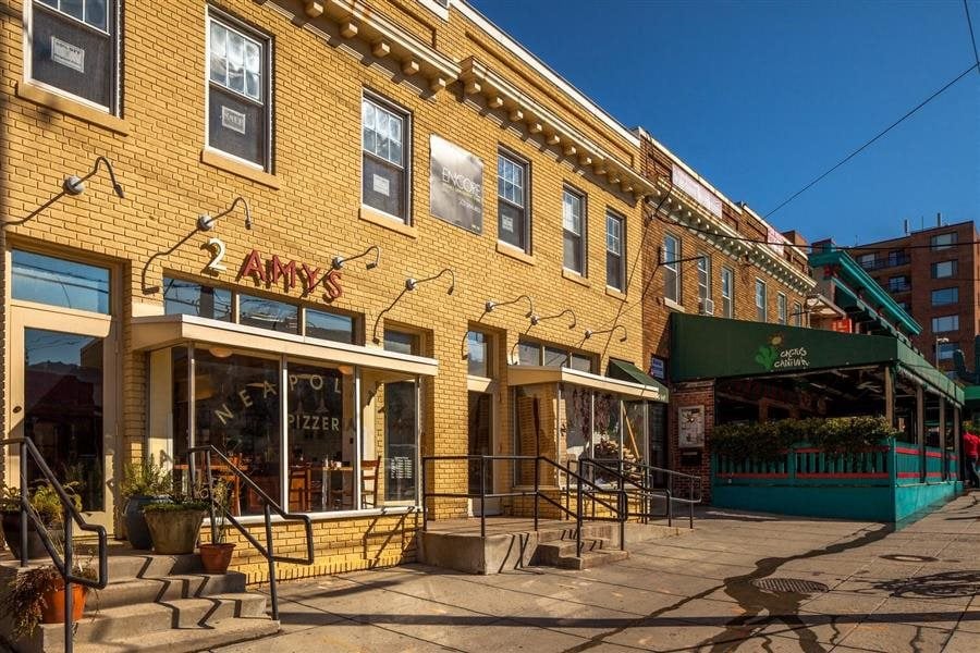 Neighborhood shops and cafes in Glover Park, Washington DC
